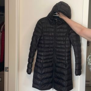 86 cm long Mountain warehouse jacket. Mixed up purple and black
